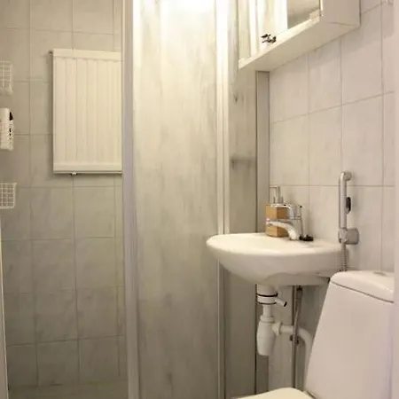 Norden Homes City Centre 2-Bedroom Apartment + Free Parking Turku Buitenkant foto